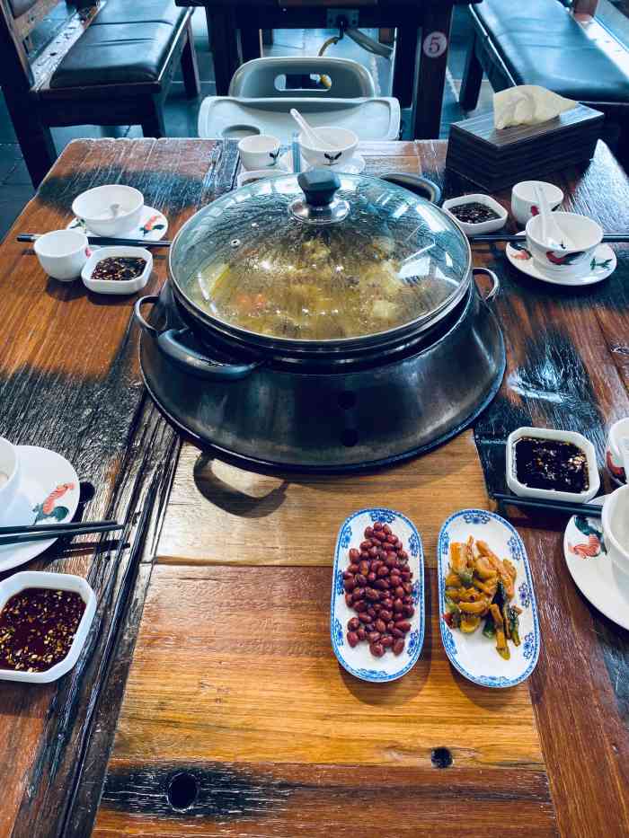 阿多私房菜(大邑安仁店)-"又来吃桑拿鸡.鸡是从广东运来的清远鸡(.