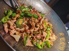 -费大厨辣椒炒肉(万家丽一店)
