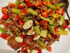 -自己人·宜昌菜(水悦城店)