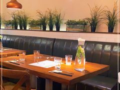 -默加东南亚美食(大宁音乐广场店)