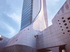 -南京国际青年文化中心