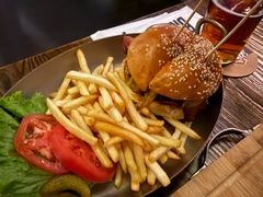 -The BREW·酿餐厅(浦东嘉里大酒店)