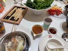 -帝皇海海鲜豆捞(桐泾商务广场店)