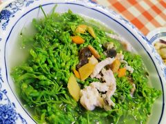 上汤夜香兰-龙桥私厨·姜花菊花过桥鱼·顺德菜(容桂店)