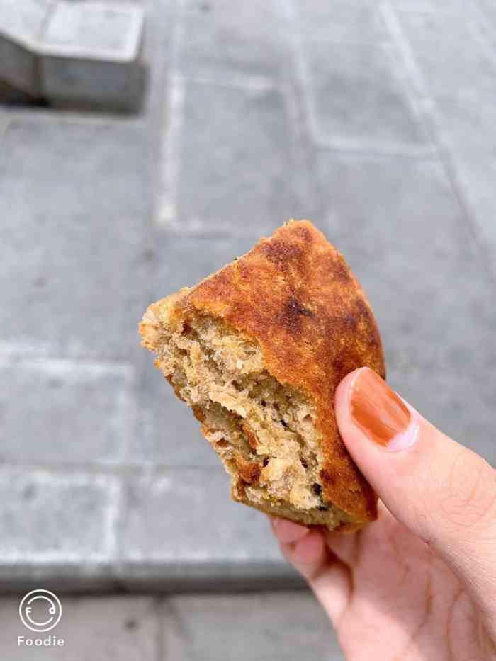 酥香园和尚喜洲破酥粑粑-"我觉得不好吃哎 很普通 普通版的要等一小.