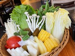 -樾餐厅泰式海鲜火锅(民歌湖店)