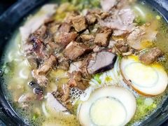 -花溪巷牛肉粉(泉城路店)