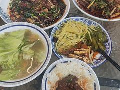 -杨三孃跷脚牛肉(清凤时代店)