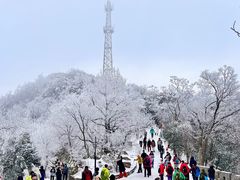 -紫金山山顶公园