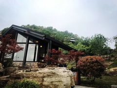 -三峡国际房车露营地(G348店)