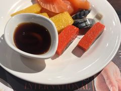 -四海一家自助餐(益田假日广场店)