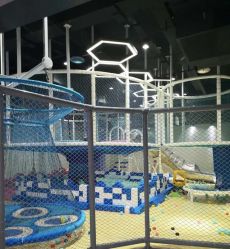 -反弹蹦床公园(南坪万达店)