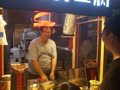 -海口骑楼小吃街