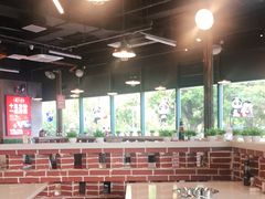 大堂-憨铁匠老火锅(龙岗万科里店)