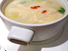 无油鱼汤腐竹煮时蔬-大树餐厅(益田假日店)