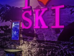 -歌友汇KTV(悦荟广场店)