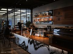 -星巴克(港汇1号办公楼店)