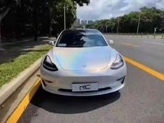 -TESLA 特斯拉(上海太古汇体验店)