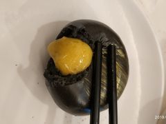 黑金流沙包-新大咀港式茶餐厅(宝山万达店)