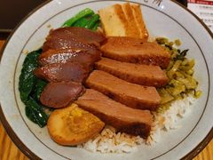 -狮头牌卤味研究所·卤味饭(花城汇南区店)