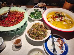 -老萍巷莲花血鸭·萍乡地标江西菜(步行街店)