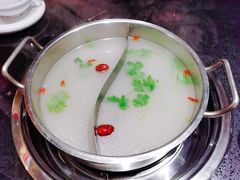 -丽江龙继斑鱼庄(东兴路店)