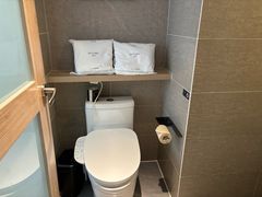 -杭州西湖湖滨银泰亚朵酒店