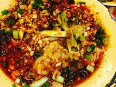 -拈签一笑黄牛肉辣卤串串