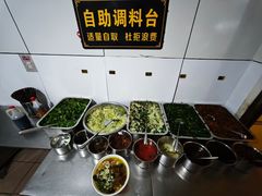 -文山荷鲜居(翠湖店)
