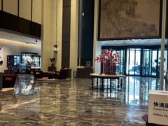 -北京东三环希尔顿逸林酒店