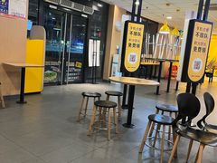 -麦当劳(东岳大道店)