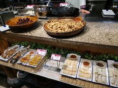 自助取餐区-野山舂·贵州现舂酸汤火锅(鸿通城店)