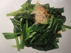 油渣生炒菜心-桂满陇天书(南京德基旗舰店)