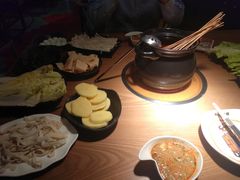 -尚品小土屋涮毛肚(李沧万达店)