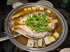 鲜青椒味烤鱼（凌波鱼）-师烤·豆花烤鱼(广州荔湾扬韬广场店)