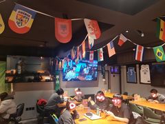 -京狮炙燥·精酿烧烤(首经贸店)