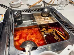 -海底捞火锅(长宁路龙之梦店)