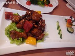 酱爆桃仁牛肉粒-乾园风尚五大道