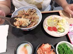 -金迈圆烤肉餐厅(维多利店)