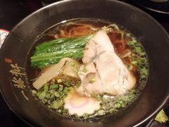 -一豚轩·烧鸟·豚骨拉面(五四路店)