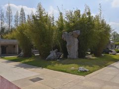 -上海市龙华烈士陵园