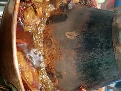 -超越炭火牛蛙火锅鸡(河东店)