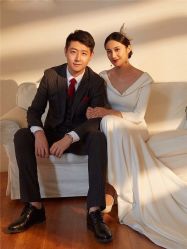 -易摄影婚纱摄影工作室
