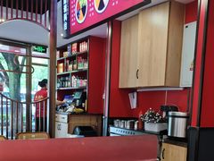 -鲁员外地锅鸡地锅鱼(古墩路店)