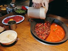 -萍姐火锅·公路夜市(武汉首店)