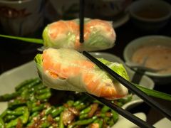 -大头虾越式风味餐厅(光明广场店)