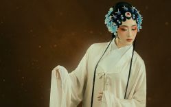 点击看大图 -盘子女人坊古装写真摄影(南京总店)