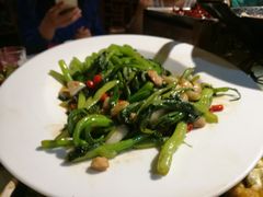 -大宝全猪馆(南京路店)