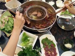-小天鹅火锅·一线江景洪鼎旗舰店(洪崖洞店)
