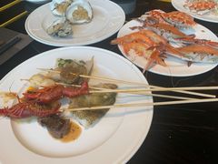 -大中华希尔顿酒店-念自助餐·嗨啤·小龙虾